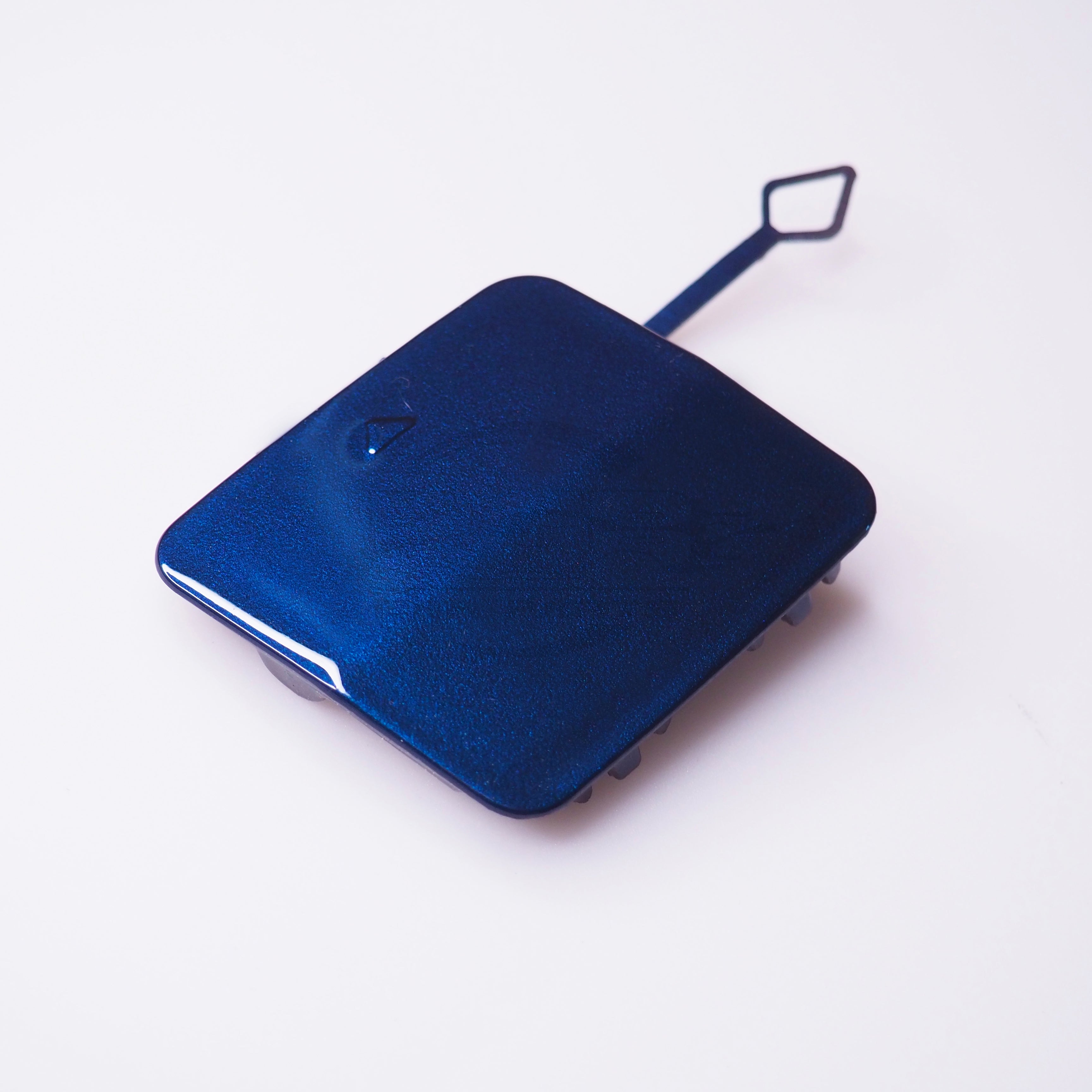 BMW 1 Series F20 F21 Pre-LCI Hatchback SE Front Bumper Tow Hook Cover For 2012-2015