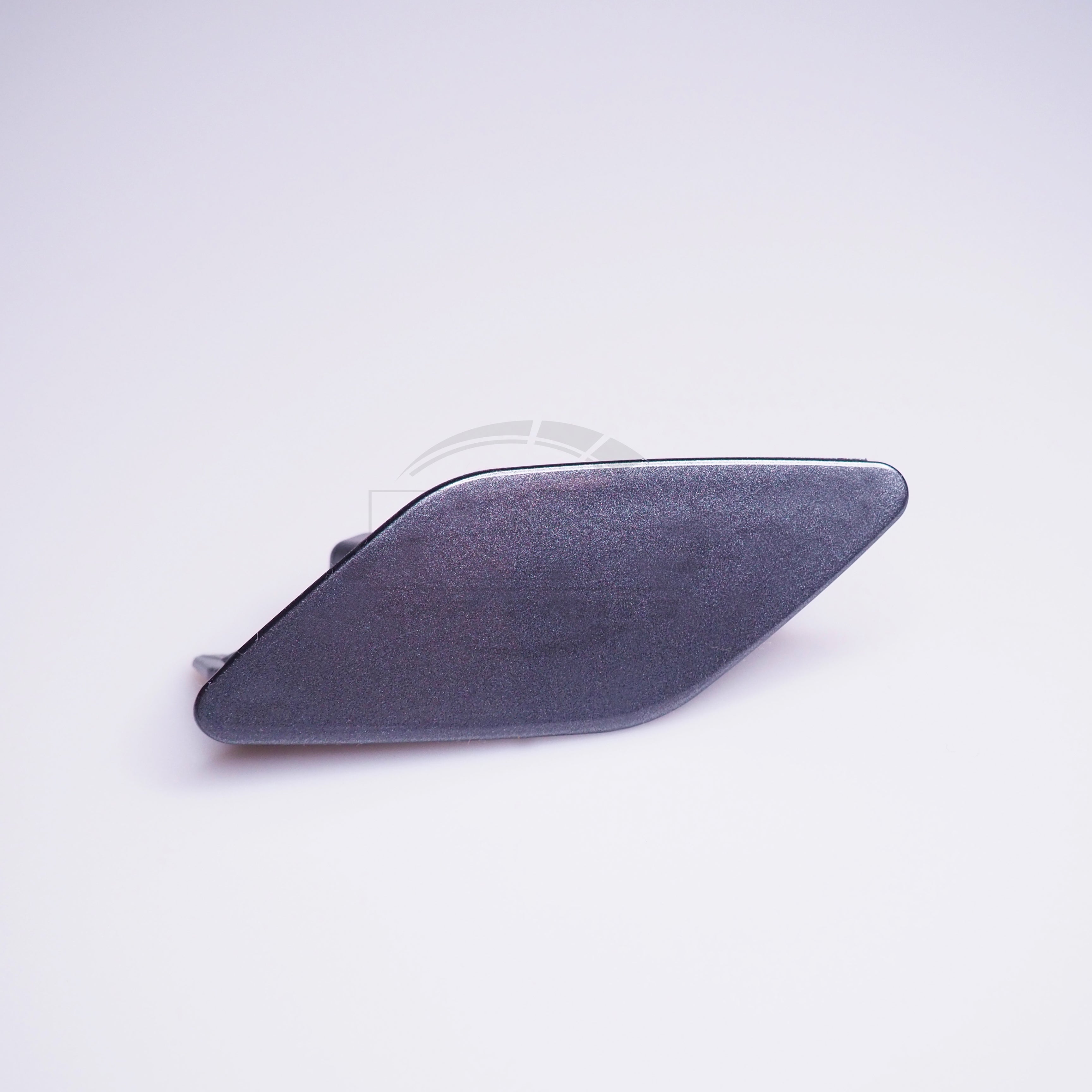 VW Passat B8 3G Headlight Washer Cover For 2015-2018