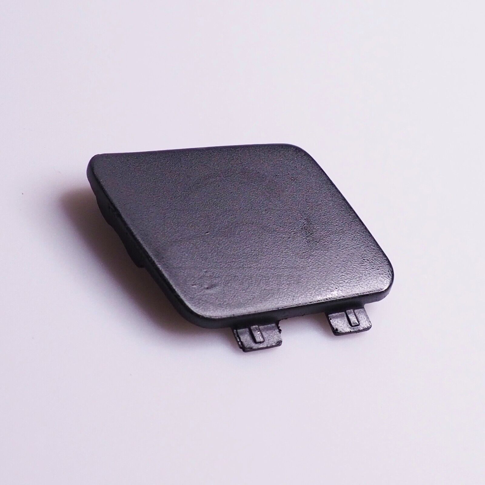 Front Bumper Tow Hook Cover For BMW 1er E82 E88 LCI M Sport 10-13