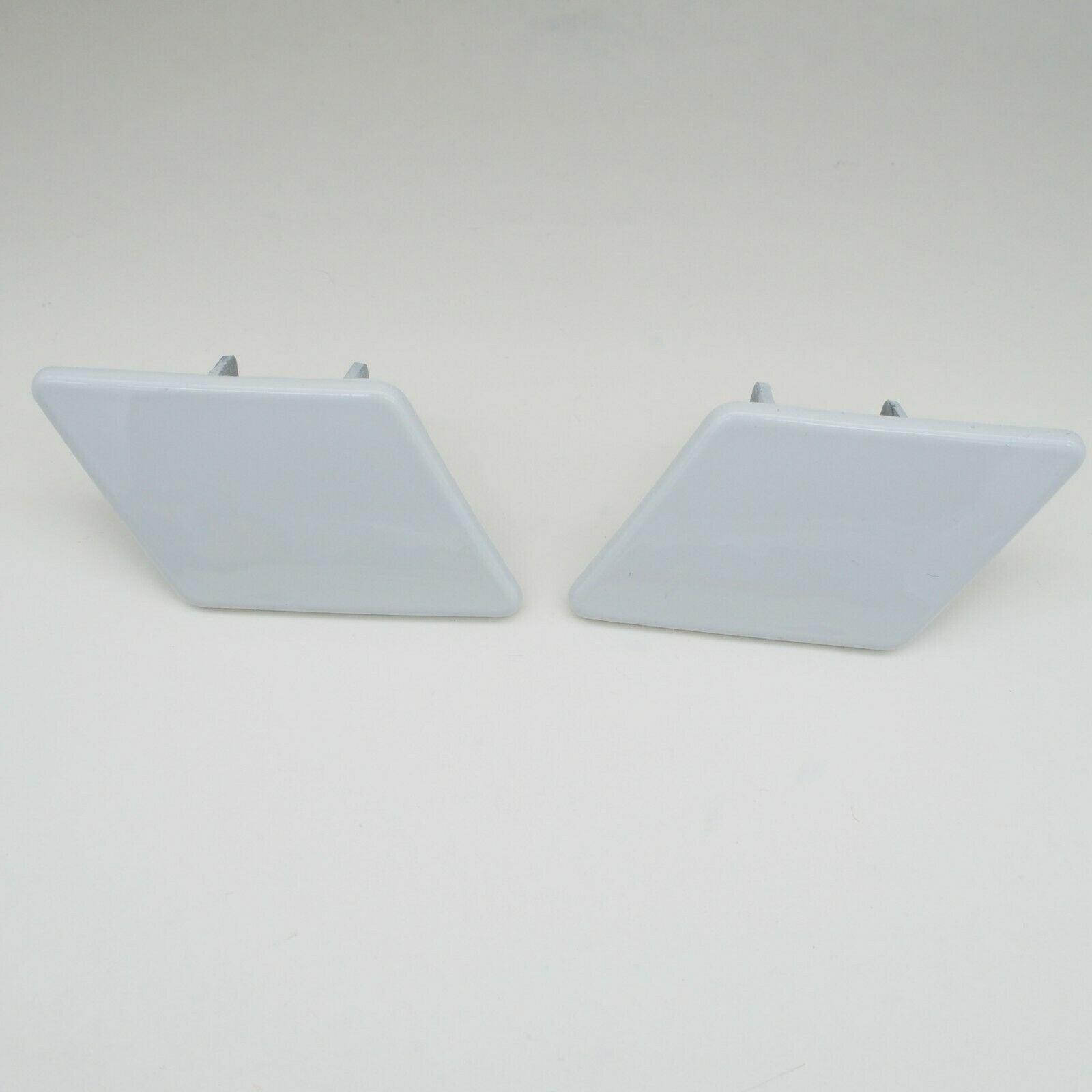 BMW 3 Series E90 E91 LCI SE Headlight Washer Alpine White 300