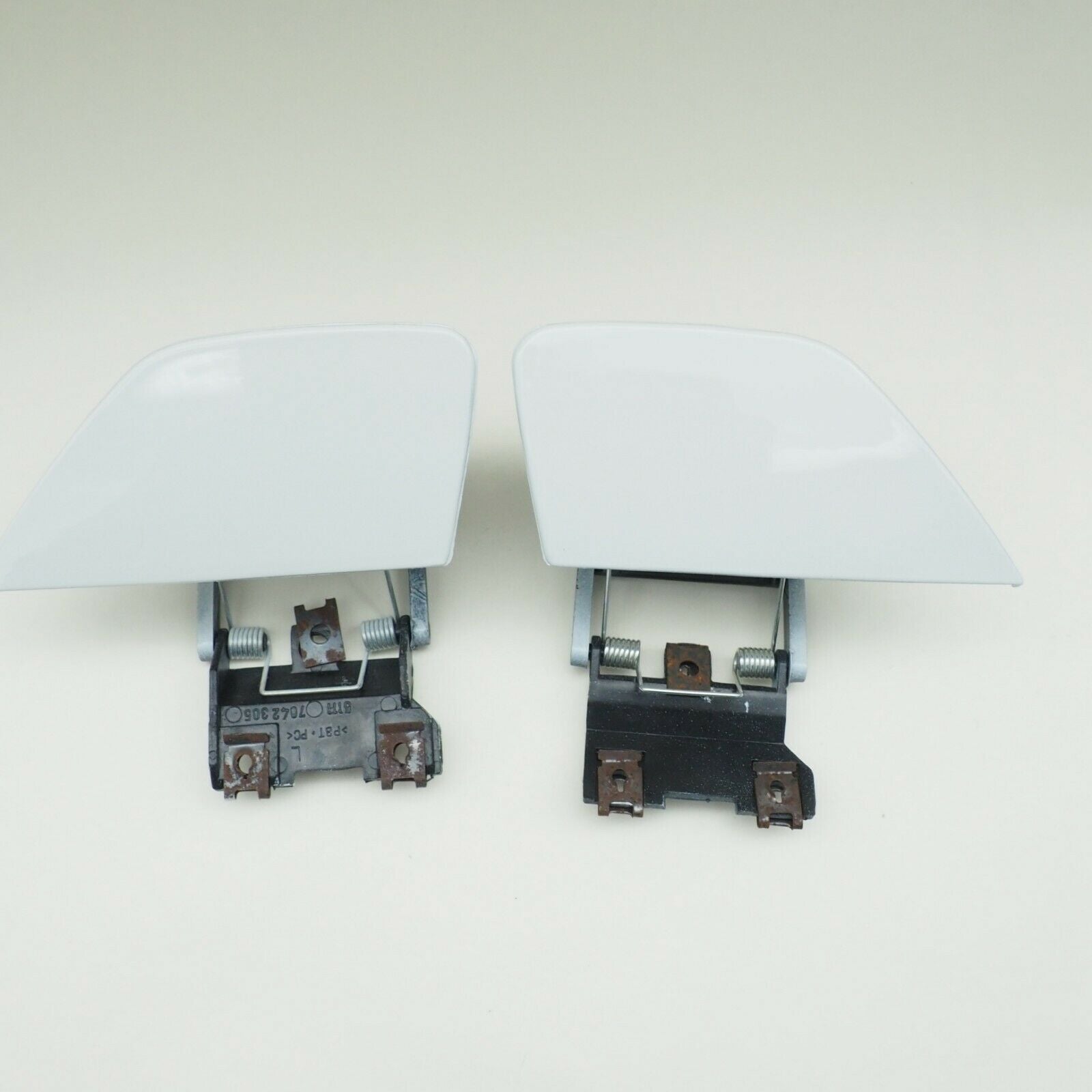 BMW 7 Series E65 E66 SE Headlight Washer Alpine White 300