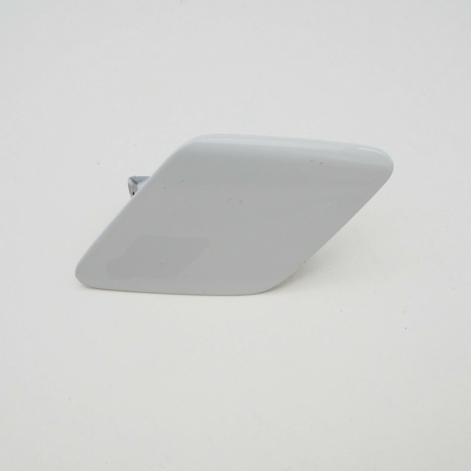 BMW M3 M4 F80 F82 F83 Headlight Washer Alpine White 300