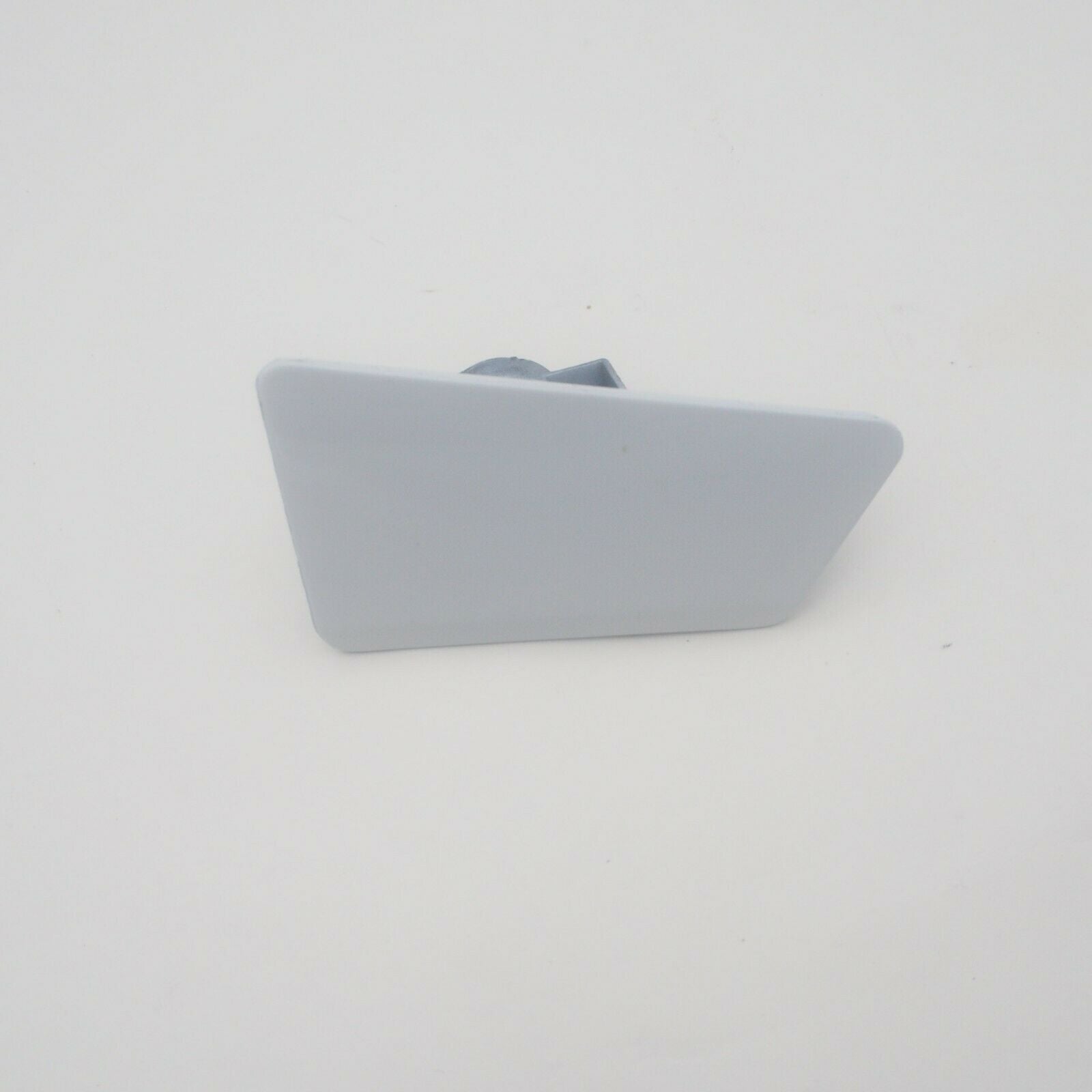 BMW X4 F26 SE Headlight Washer Alpine White 300