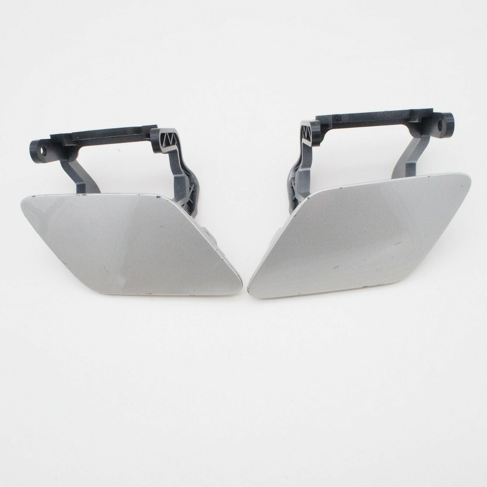 Audi A4 B9 8W Headlight Washer 