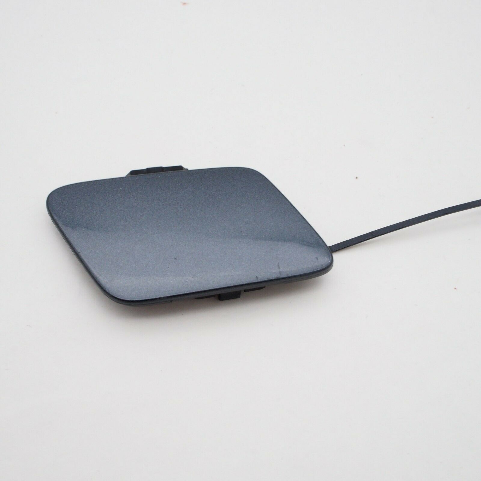 Audi A4 B9 8W Front Tow Daytona Grey LZ7S