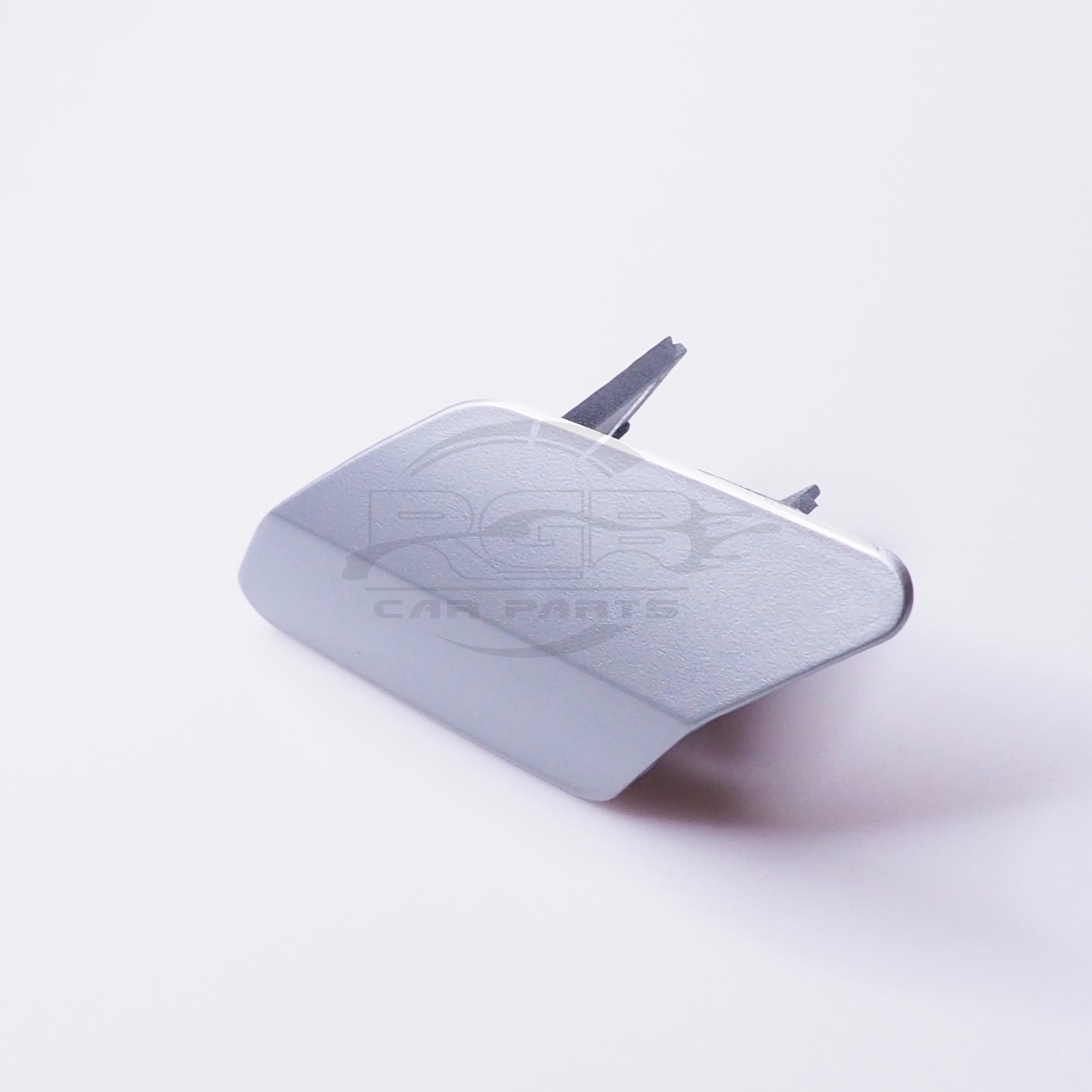 BMW X6 F16 SE Headlight Washer Cover Glacier Silver A83