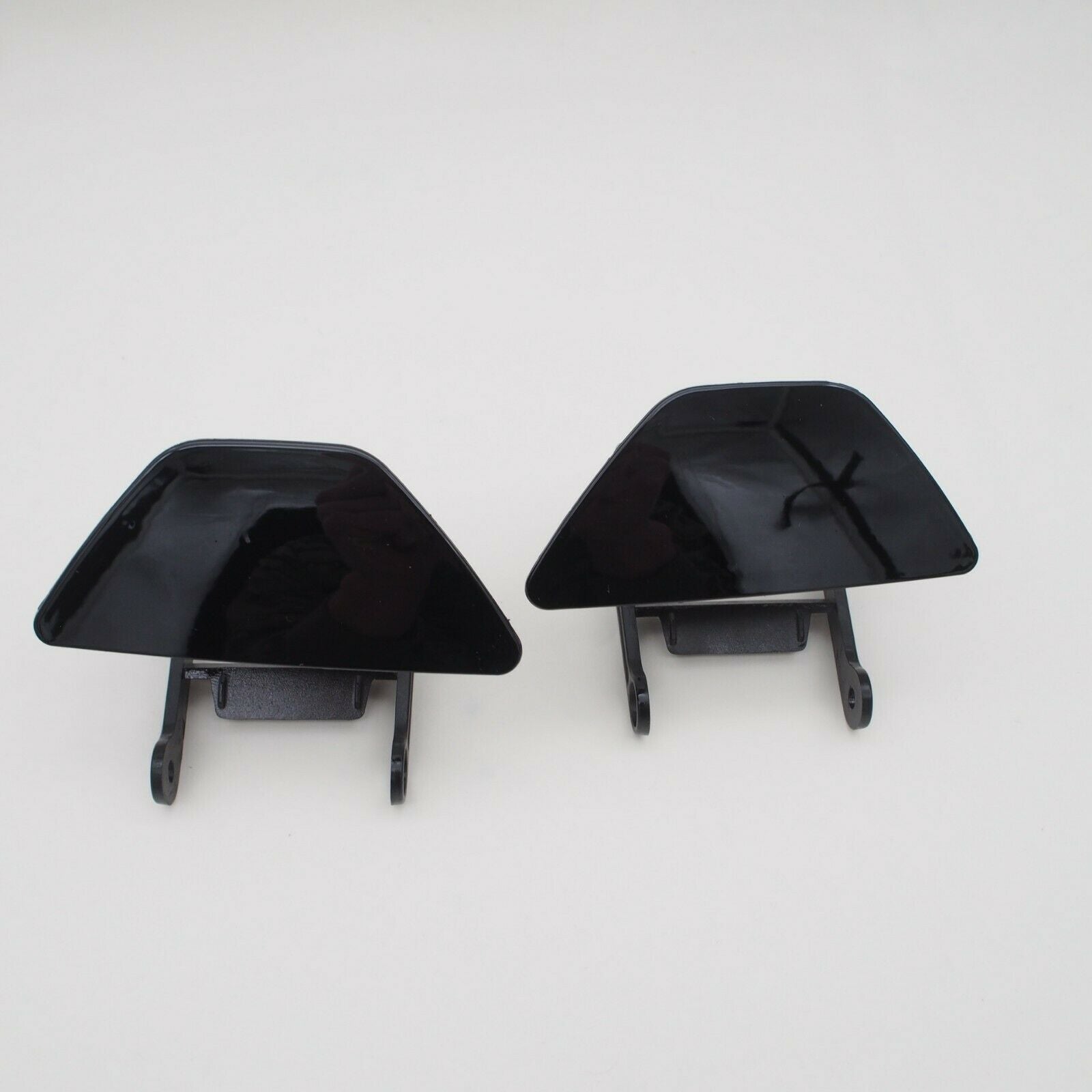 BMW 5 Series F10 F11 LCI SE Headlight Washer Jet Black 668