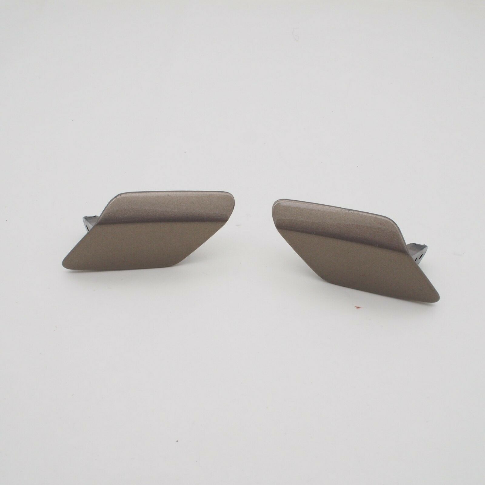 BMW 4 Series F32 F33 F36 SE Headlight Washer Kalahari Beige 481