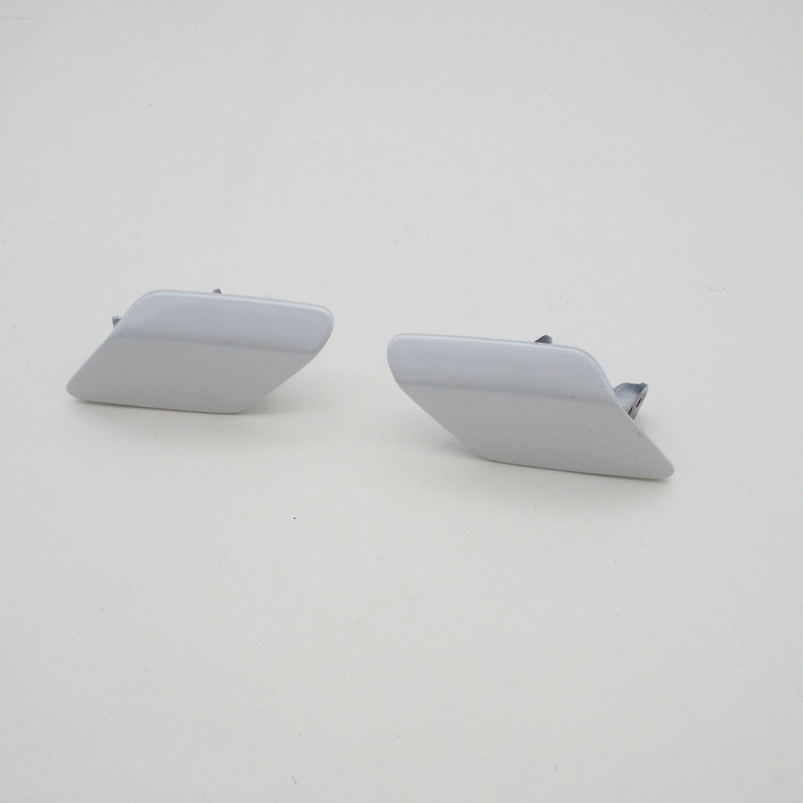 BMW 4 Series F32 F33 F36 SE Headlight Washer Mineral White A96