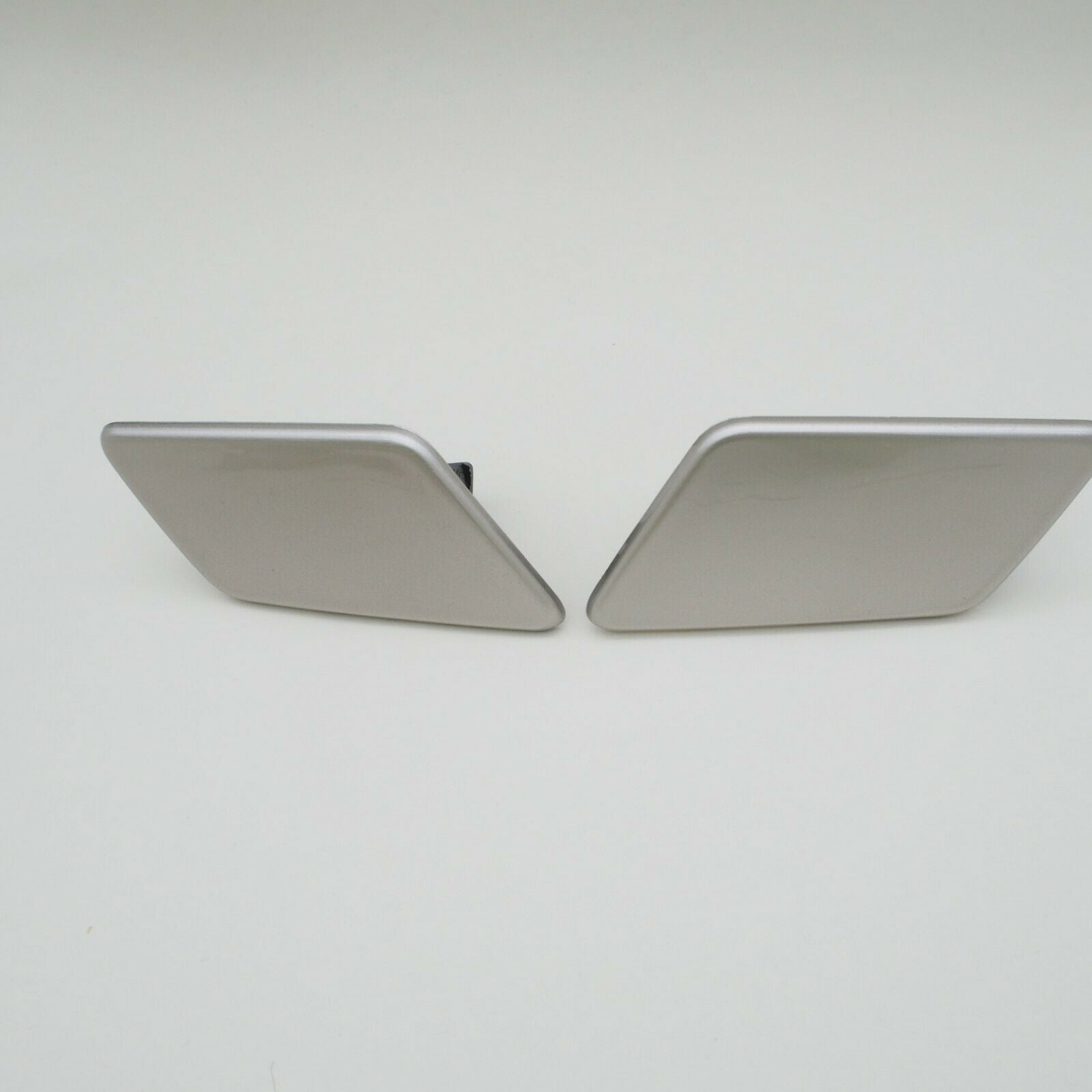 BMW X1 E84 SE Estate Headlight Washer Orion Silver A92