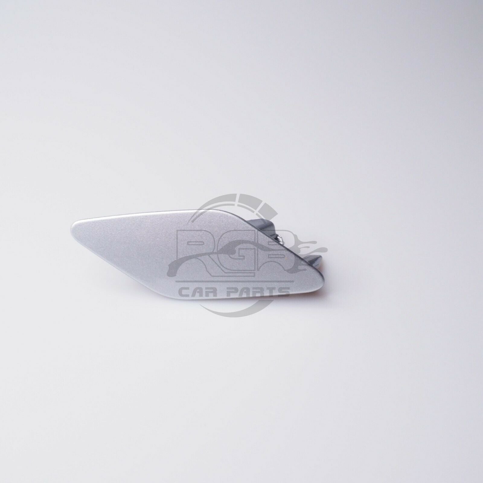 VW Passat B8 3G Headlight Washer Cover For 2015-2018