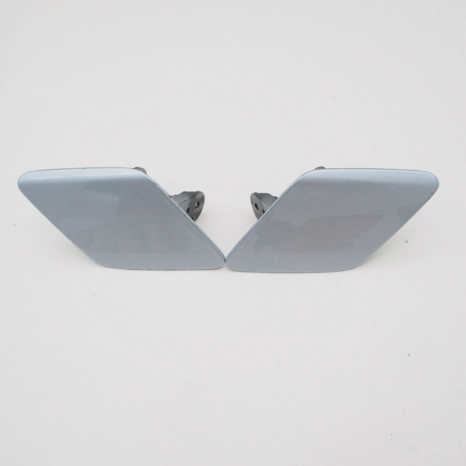 BMW M3 M4 F80 F82 F83 Headlight Washer Silver Stone A29