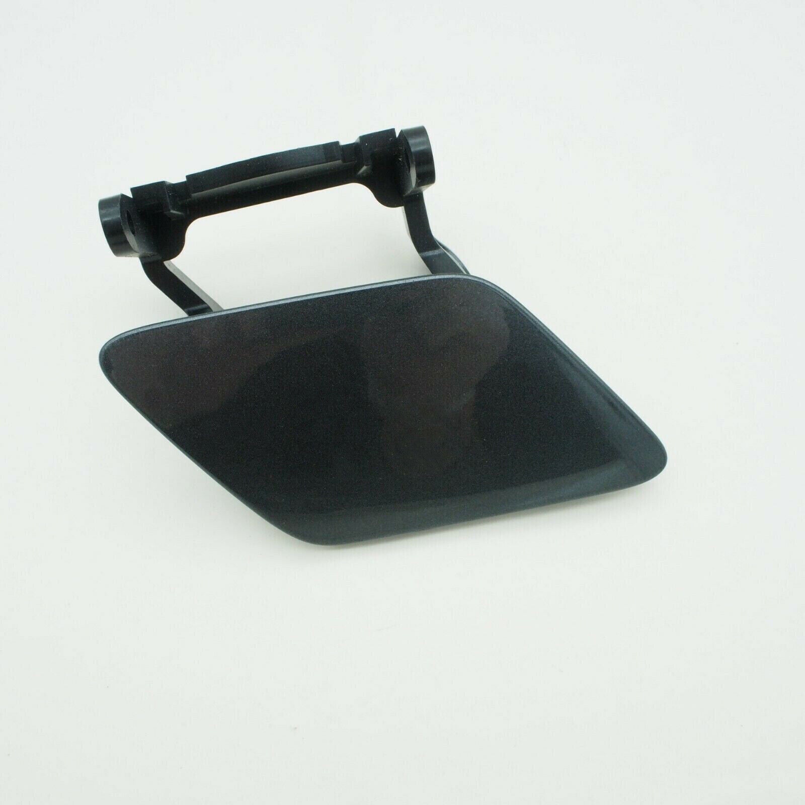 Audi A4 B9 8W Headlight Washer 