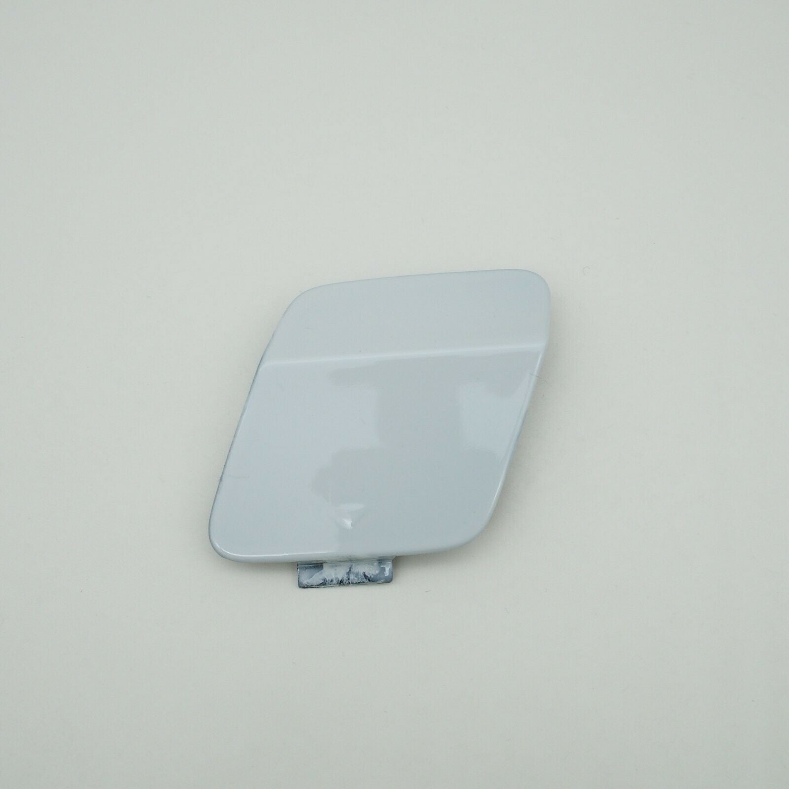 Painted BMW 1er F20 F21 M Sport Front Tow Hook Cover 2012-2015 Choose Color